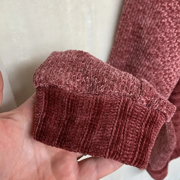 Entro Women’s Knit Sweater Size Medium - Picture 5 of 9